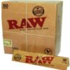 Caja de 50 libritos de papel de fumar RAW SLIM que puedes comprar en nuestro grow shop online.